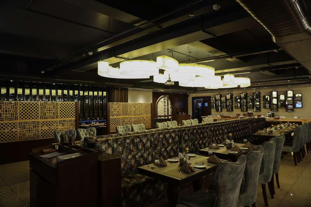 Best Western Kapurthala Restoran foto